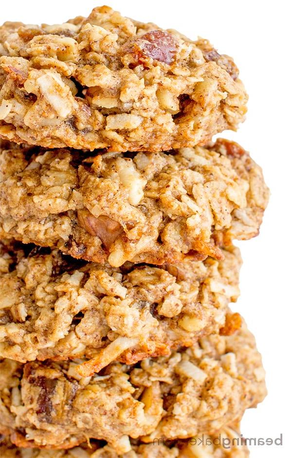 Good Morning Breakfast Cookies: Ein einfaches Rezept für Wohlfühl- und energiespendende Kekse aus ganzen Zutaten. BEAMINGBAKER.COM #vegan #glutenfrei