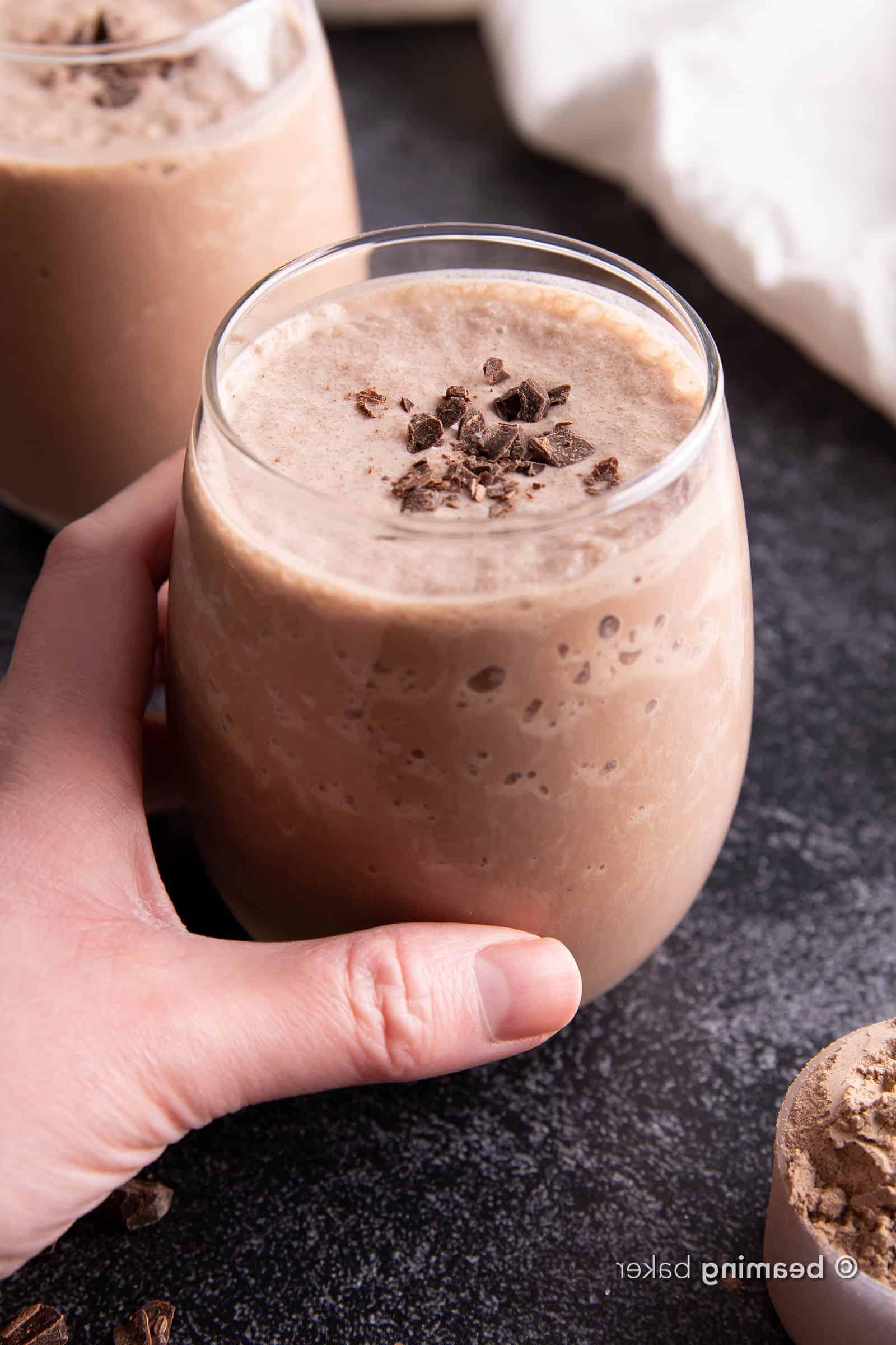 3-Zutaten-Schoko-Vegan-Protein-Shake-Rezept 5 Die besten Küchenhelfer für die Zubereitung des veganen Schoko-Proteinshakes.