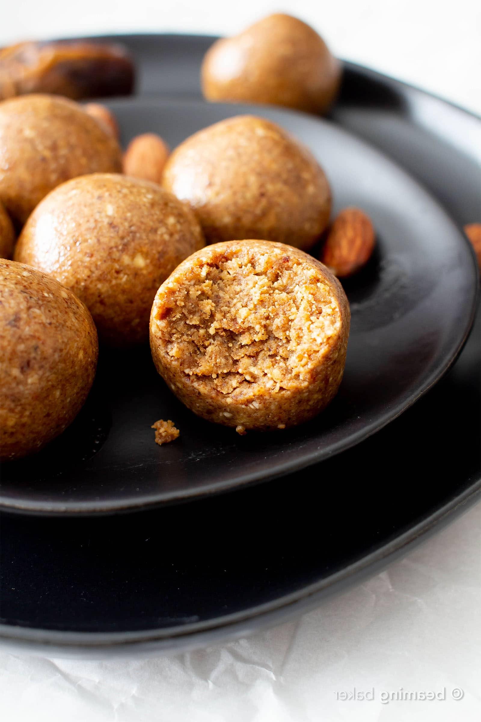 3 Ingredient Healthy No Sugar Added Paleo Energy Balls (V, GF): a fruit-sweetened recipe for salty ‘n sweet healthy energy balls that are paleo, vegan, gluten-free and dairy-free. #EnergyBalls #EnergyBites #HealthySnacks #BeamingBaker #Vegan #GlutenFree #DairyFree #NoSugarAdded | Recipe at BeamingBaker.com