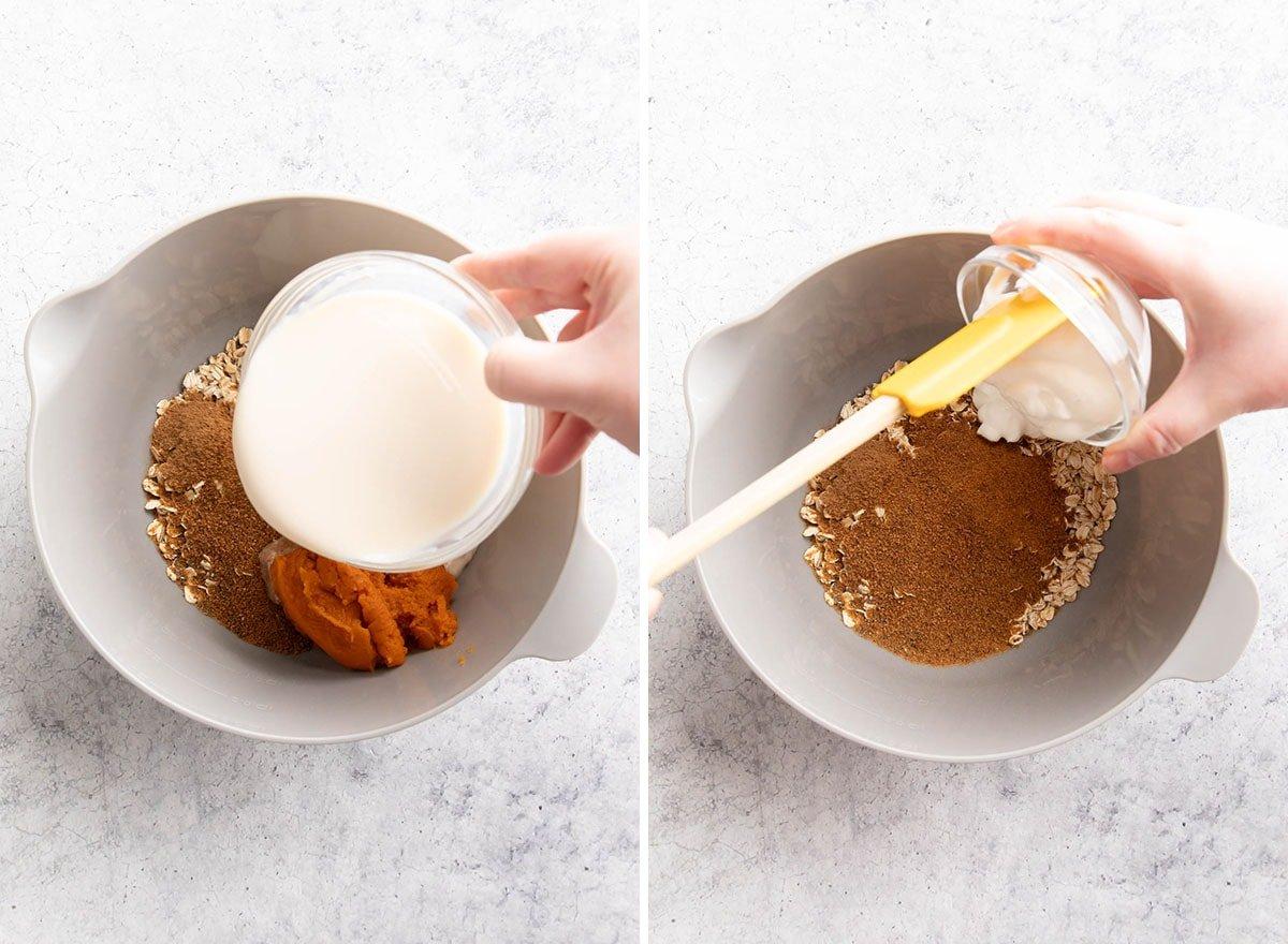 Zwei Fotos, die zeigen, wie man Kürbis Overnight Oats zubereitet – Joghurt, Milch und andere feuchte Zutaten in die Schüssel geben