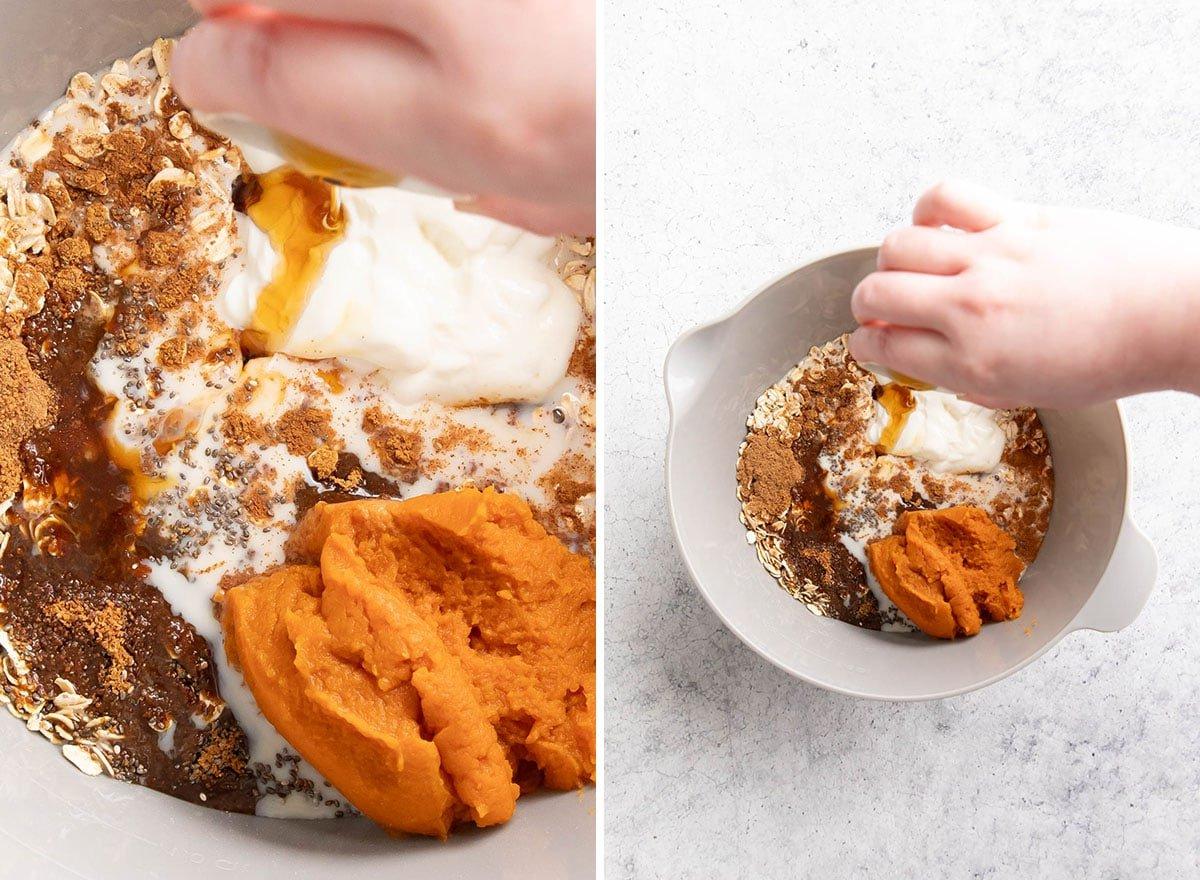 Zwei Fotos, die zeigen, wie man Kürbis Overnight Oats zubereitet – Ahornsirup hinzufügen, um die feuchten Zutaten zu vervollständigen