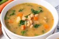 Hearty Instant Pot White Bean Soup
