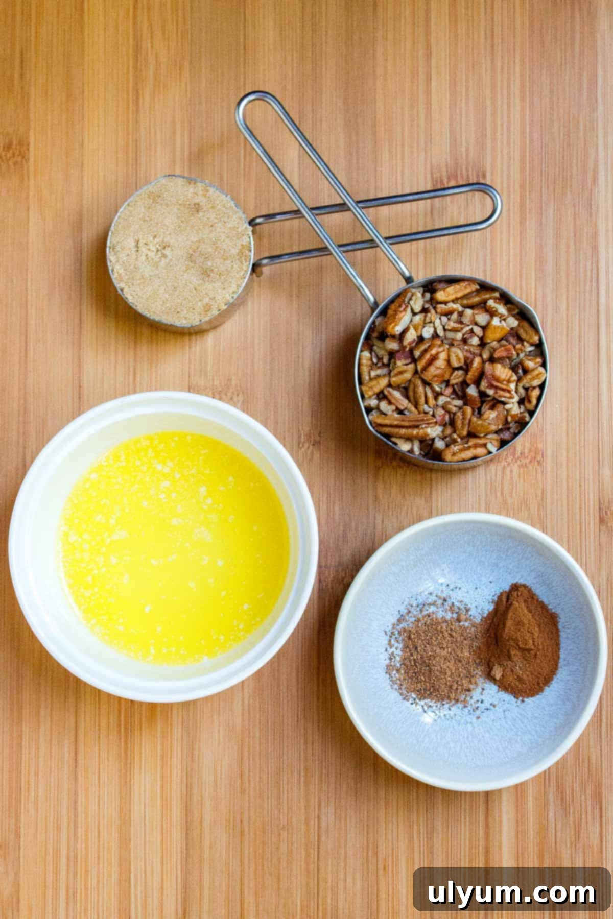 Brown sugar butter ingredients.