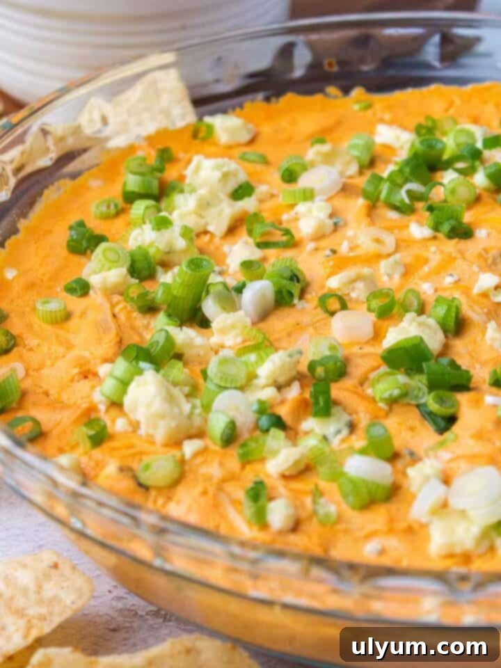 Healthy Buffalo Chicken Dip