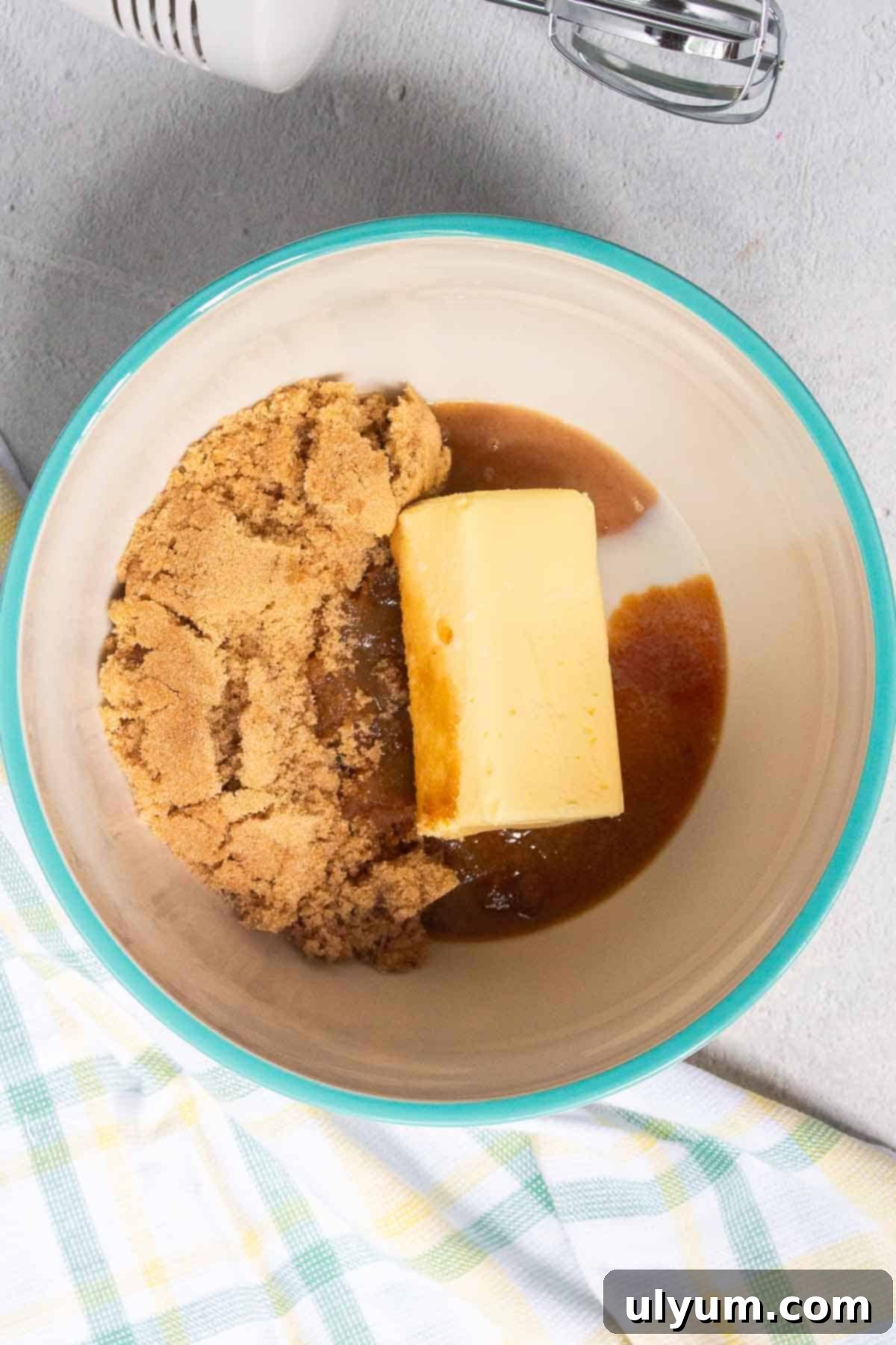 Shortening, brown sugar, whole milk, and vanilla extract in a large mixing bowl