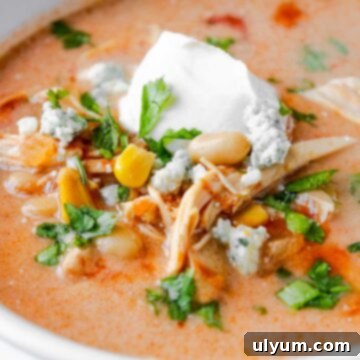 Slow Cooker Buffalo Chicken Chili