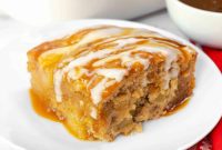 Easy Apple Pie Cake